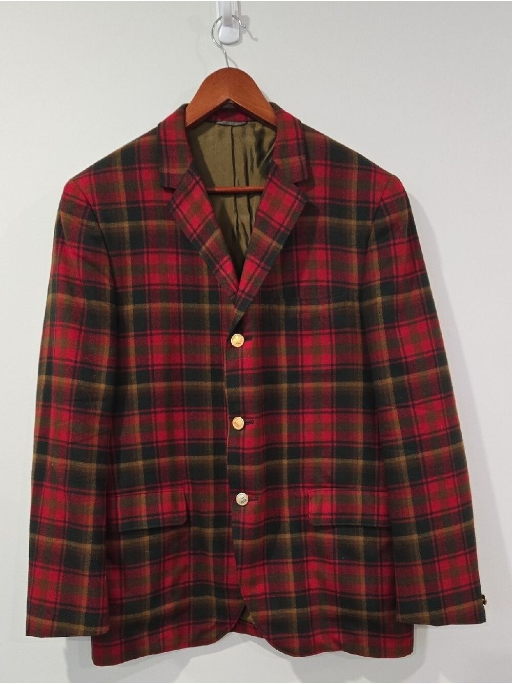 Vintage 1960's Canadian Tartan Wool Red and Green Plaid Sport Coat